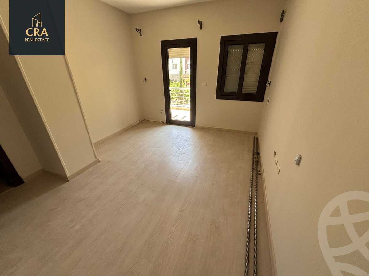 https://aqarmap.com.eg/en/listing/6573658-for-rent-cairo-new-cairo-compounds-hyde-park-centre-ville-hyde-park
