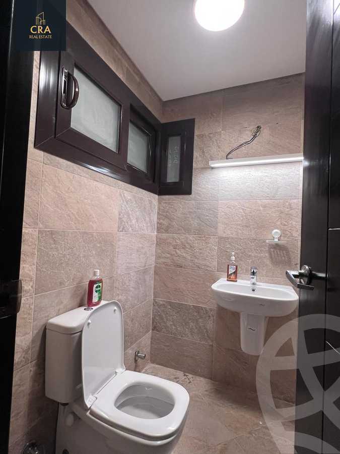https://aqarmap.com.eg/ar/listing/6573937-for-rent-cairo-new-cairo-compounds-hyde-park-centre-ville-hyde-park