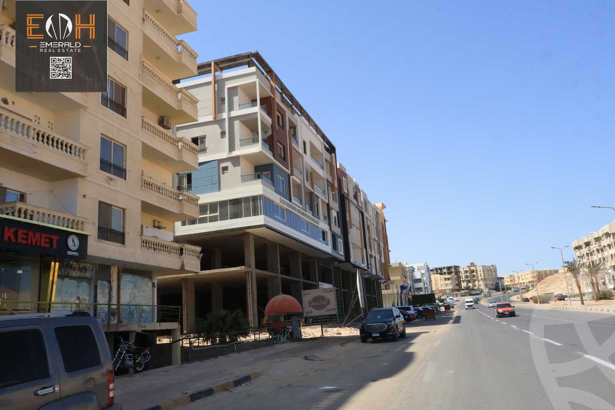 https://aqarmap.com.eg/ar/listing/5985648-for-sale-red-sea-el-hadba-sheraton-st