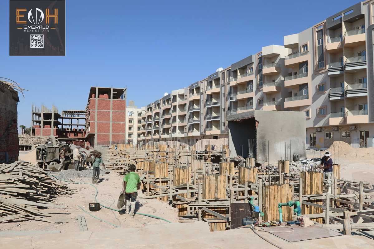 https://aqarmap.com.eg/ar/listing/5997364-for-sale-red-sea-hy-lkwthr