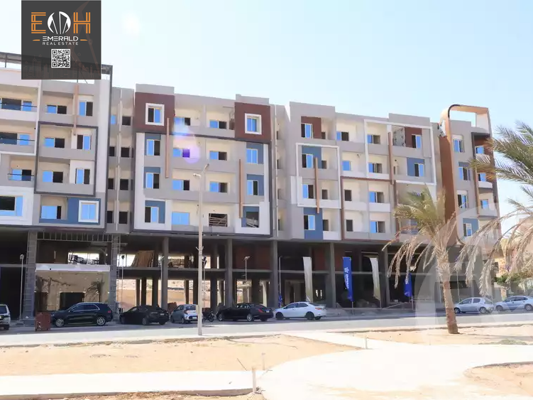 https://aqarmap.com.eg/en/listing/5999010-for-sale-red-sea-hurghada-resorts-iconic-resort-emperor
