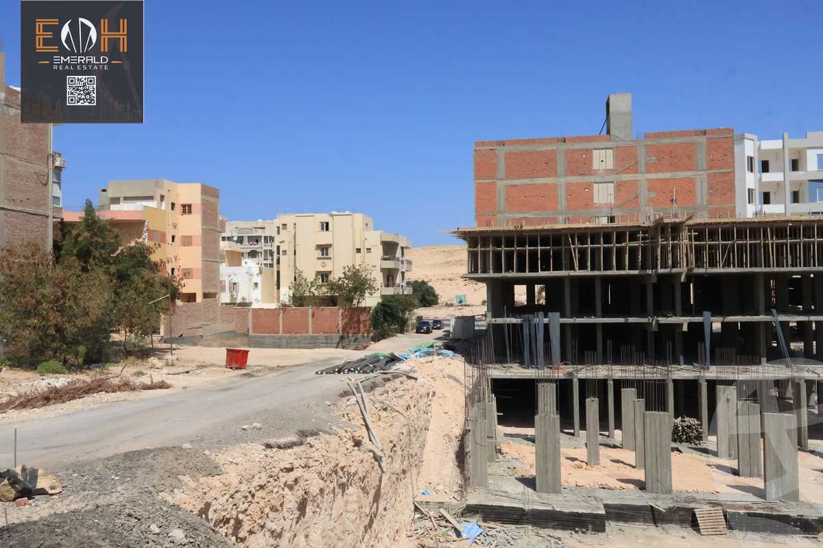 https://aqarmap.com.eg/en/listing/6020710-for-sale-red-sea-hurghada-resorts-iconic-resort-emperor