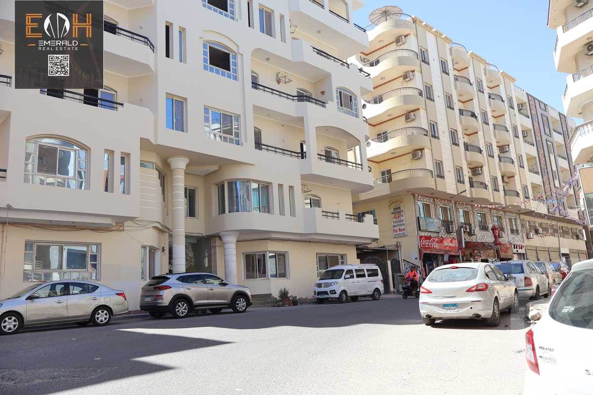 https://aqarmap.com.eg/ar/listing/6021509-for-sale-red-sea-el-hadba-sheraton-st
