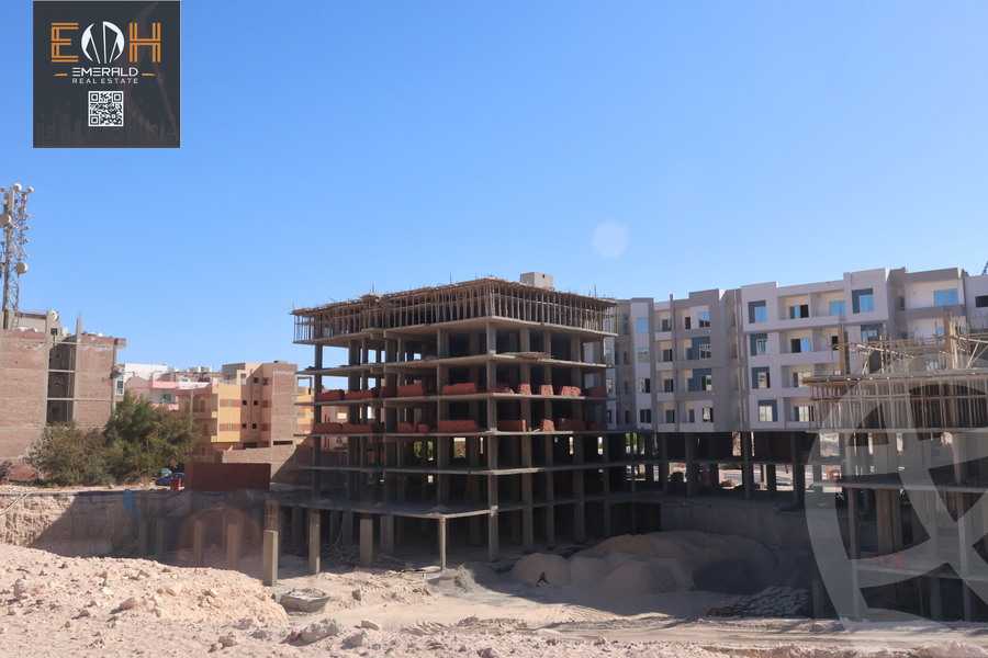https://aqarmap.com.eg/ar/listing/6088958-for-sale-red-sea-hurghada-resorts-iconic-resort-emperor