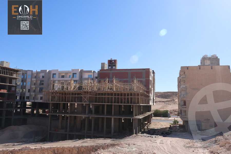https://aqarmap.com.eg/ar/listing/6099237-for-sale-red-sea-hurghada-resorts-iconic-resort-emperor