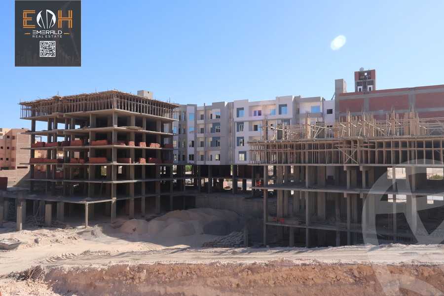 https://aqarmap.com.eg/ar/listing/6099237-for-sale-red-sea-hurghada-resorts-iconic-resort-emperor