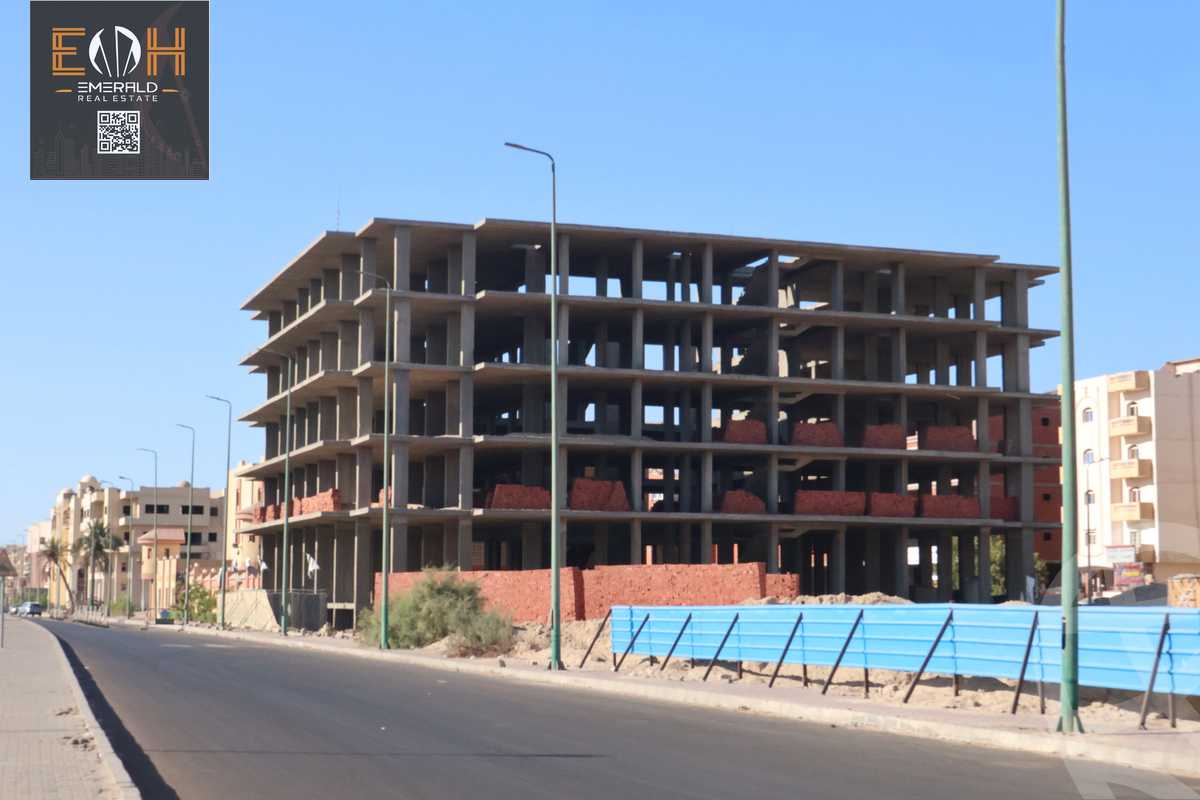 https://aqarmap.com.eg/ar/listing/6110214-for-sale-red-sea-hy-lkwthr