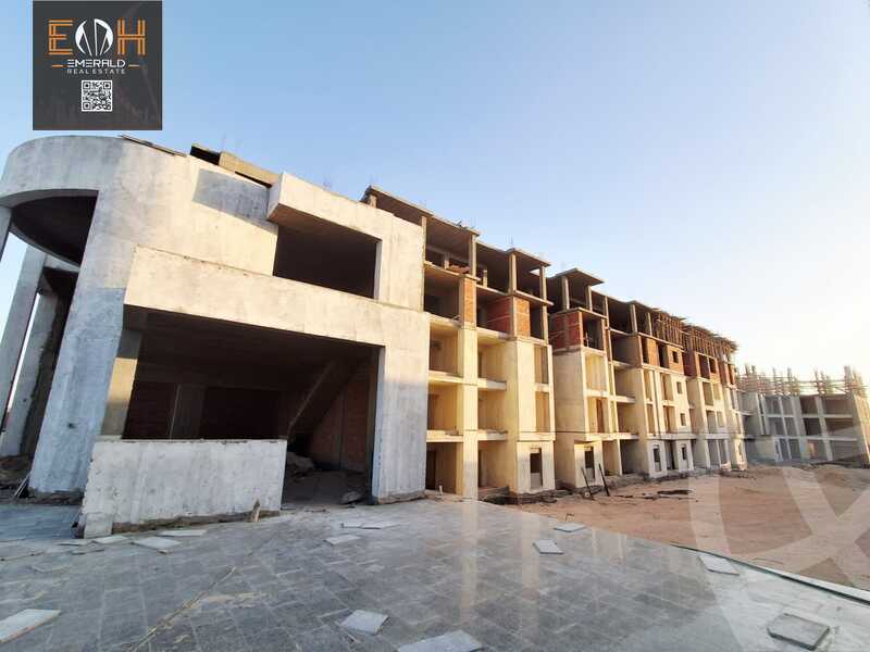 https://aqarmap.com.eg/en/listing/6123707-for-sale-red-sea-hurghada-resorts-platinum-resort
