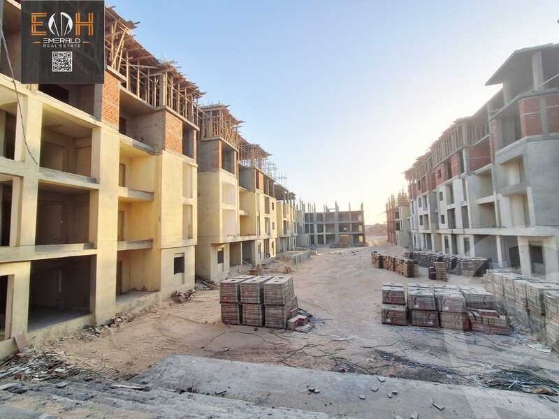 https://aqarmap.com.eg/en/listing/6123936-for-sale-red-sea-hurghada-resorts-platinum-resort