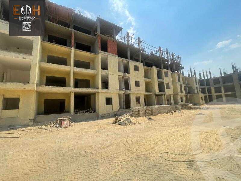 https://aqarmap.com.eg/en/listing/6123936-for-sale-red-sea-hurghada-resorts-platinum-resort
