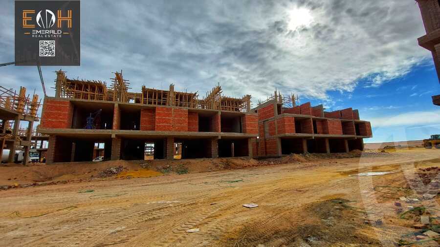 https://aqarmap.com.eg/ar/listing/6238207-for-sale-red-sea-hurghada-resorts-long-beach-residence-eitc