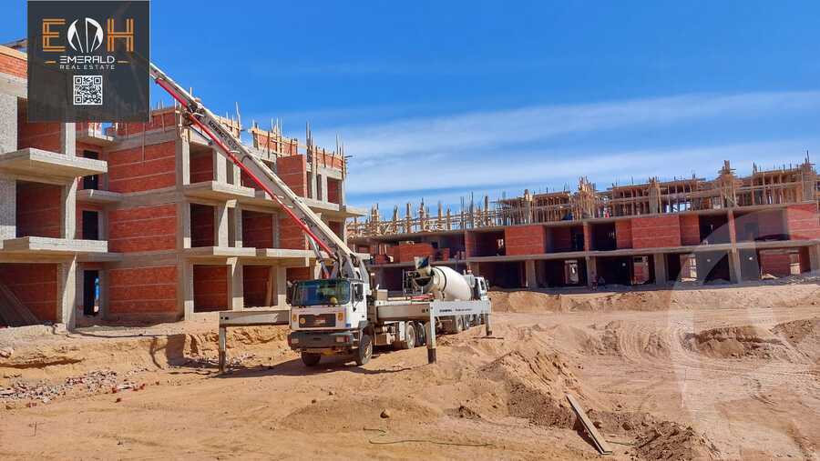 https://aqarmap.com.eg/en/listing/6238279-for-sale-red-sea-hurghada-resorts-long-beach-residence-eitc