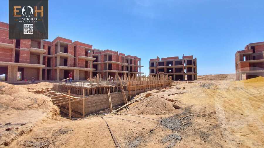 https://aqarmap.com.eg/en/listing/6238380-for-sale-red-sea-hurghada-resorts-long-beach-residence-eitc