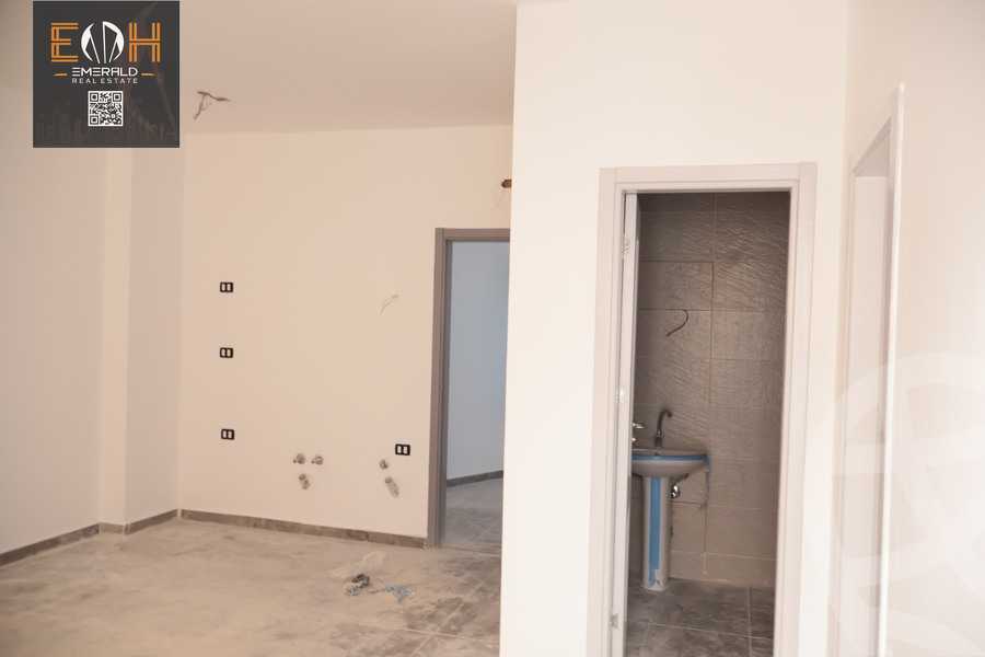 https://aqarmap.com.eg/en/listing/6346704-for-sale-red-sea-hurghada-resorts-aqua-infinity-resort-rivermead-global