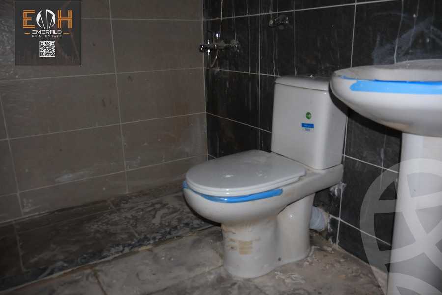 https://aqarmap.com.eg/en/listing/6346725-for-sale-red-sea-hurghada-resorts-aqua-infinity-resort-rivermead-global