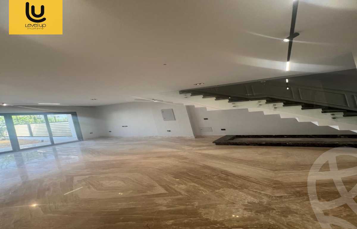 https://aqarmap.com.eg/ar/listing/5301922-for-rent-cairo-new-cairo-compounds-hyde-park-centre-ville-hyde-park
