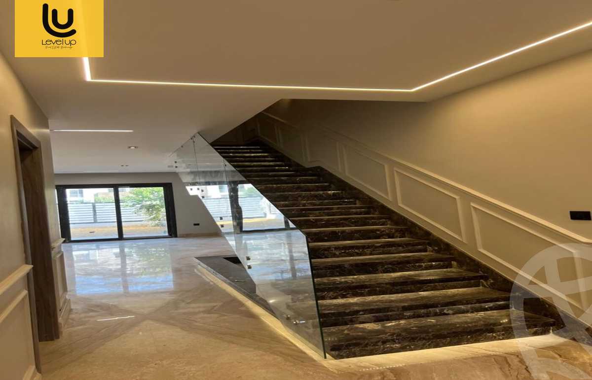 https://aqarmap.com.eg/ar/listing/5301922-for-rent-cairo-new-cairo-compounds-hyde-park-centre-ville-hyde-park