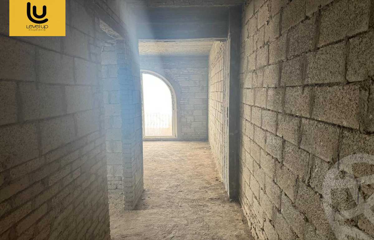 https://aqarmap.com.eg/ar/listing/5301998-for-sale-cairo-new-cairo-compounds-mountain-view-hyde-park