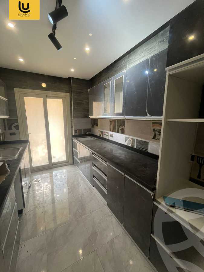 https://aqarmap.com.eg/en/listing/5302268-for-sale-cairo-new-cairo-compounds-stwn-ryzydns-by-ar-y-llttwyr