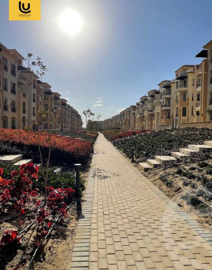 https://aqarmap.com.eg/en/listing/5302329-for-sale-cairo-new-cairo-compounds-stwn-ryzydns-by-ar-y-llttwyr