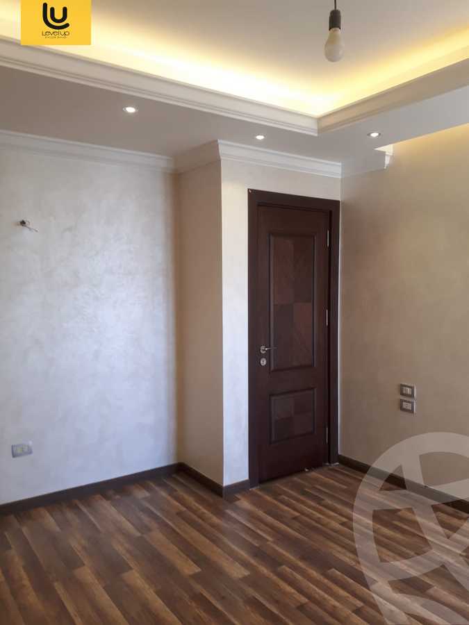 https://aqarmap.com.eg/ar/listing/5302398-for-rent-cairo-new-cairo-compounds-mountain-view-hyde-park