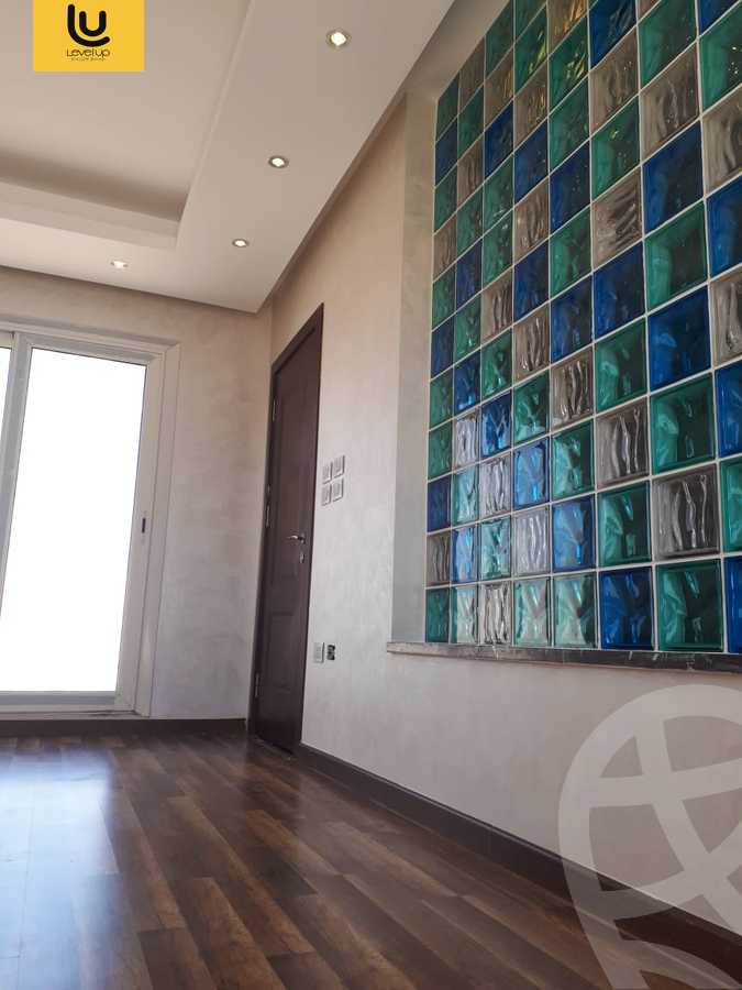 https://aqarmap.com.eg/ar/listing/5302398-for-rent-cairo-new-cairo-compounds-mountain-view-hyde-park