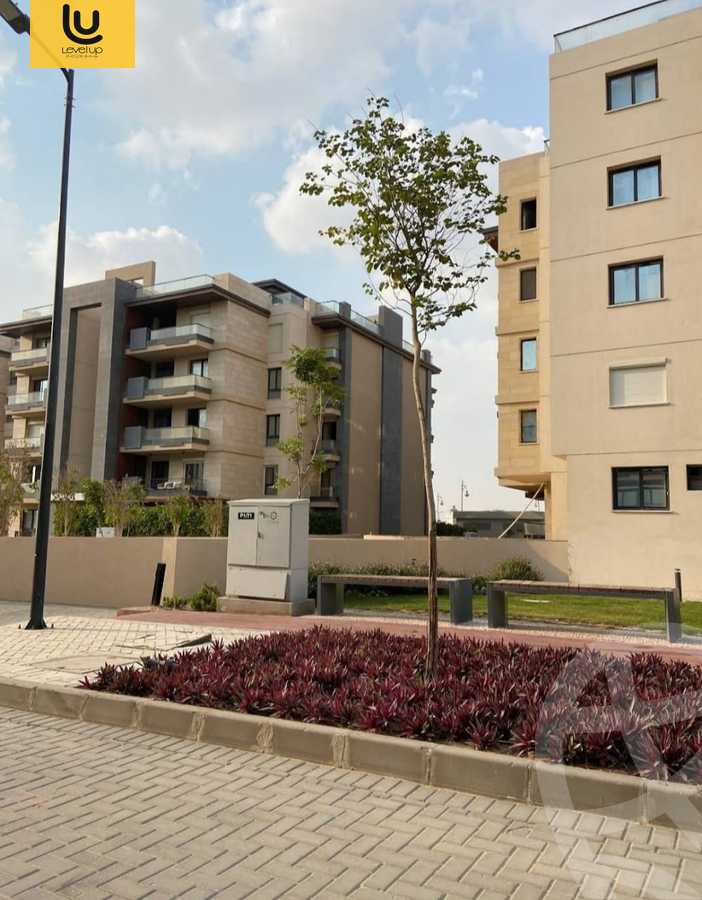 https://aqarmap.com.eg/ar/listing/5302417-for-sale-cairo-new-cairo-compounds-azad