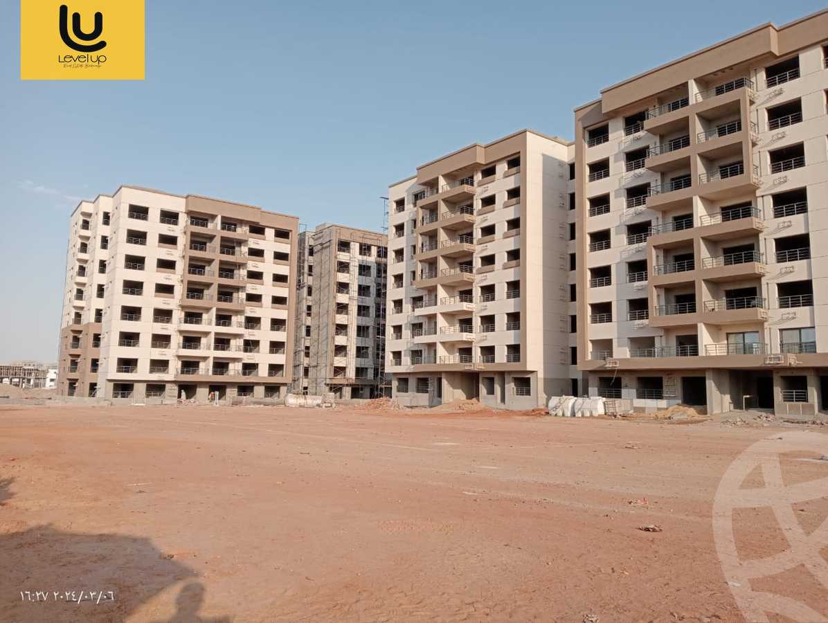 https://aqarmap.com.eg/en/listing/5304920-for-sale-cairo-new-administrative-capital-r8-rmtn