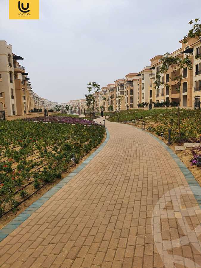 https://aqarmap.com.eg/en/listing/5305114-for-sale-cairo-new-cairo-compounds-stwn-ryzydns-by-ar-y-llttwyr