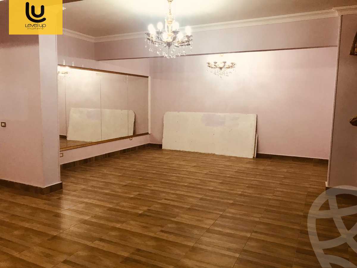 https://aqarmap.com.eg/ar/listing/5305199-for-sale-cairo-new-cairo-el-banafsg-el-banafsag-omarat