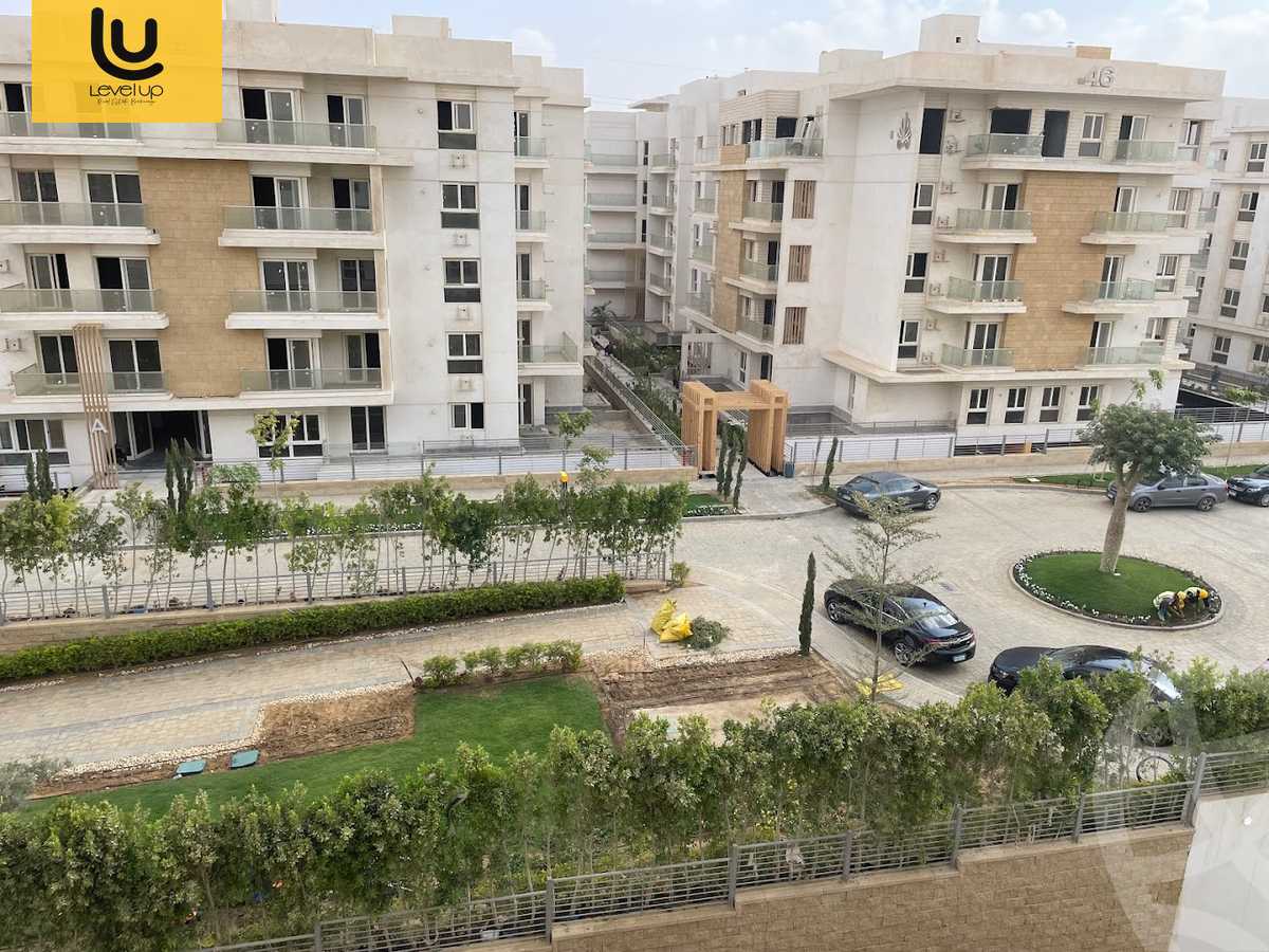 https://aqarmap.com.eg/ar/listing/5322076-for-sale-cairo-new-cairo-compounds-mwntn-fyw-y-syty-club-park-mountain-view-icity