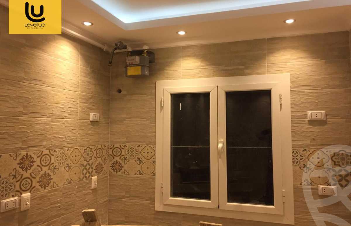 https://aqarmap.com.eg/ar/listing/5326109-for-sale-cairo-new-cairo-compounds-mountain-view-hyde-park