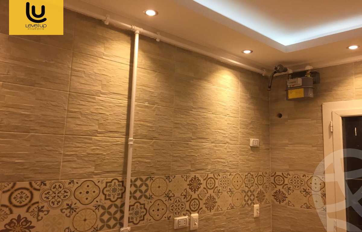 https://aqarmap.com.eg/ar/listing/5326109-for-sale-cairo-new-cairo-compounds-mountain-view-hyde-park