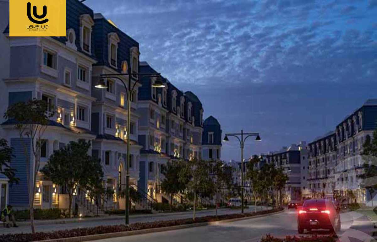 https://aqarmap.com.eg/ar/listing/5328807-for-sale-cairo-new-cairo-compounds-mountain-view-hyde-park