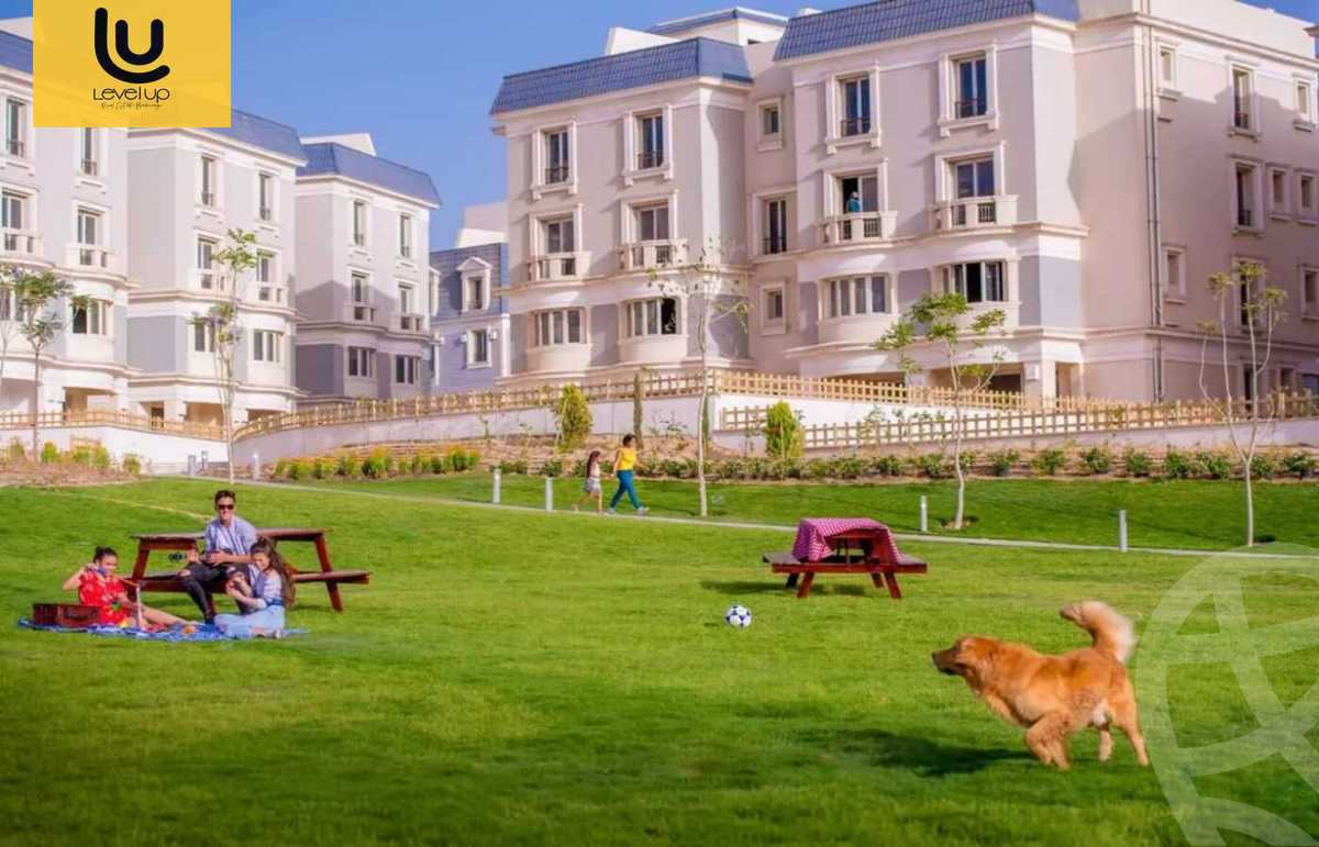 https://aqarmap.com.eg/ar/listing/5328807-for-sale-cairo-new-cairo-compounds-mountain-view-hyde-park