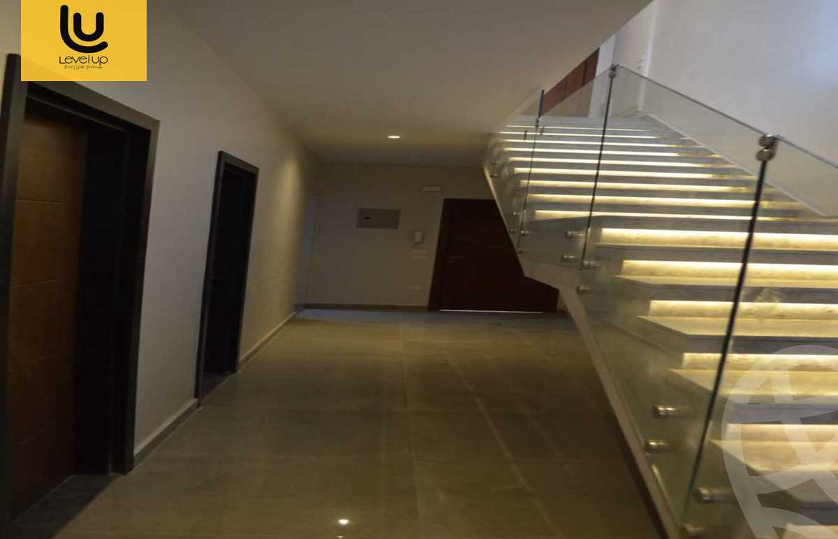 https://aqarmap.com.eg/en/listing/5328950-for-rent-cairo-new-cairo-compounds-hyde-park-centre-ville-hyde-park