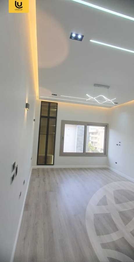 https://aqarmap.com.eg/en/listing/5388395-for-sale-cairo-new-cairo-compounds-moon-valley
