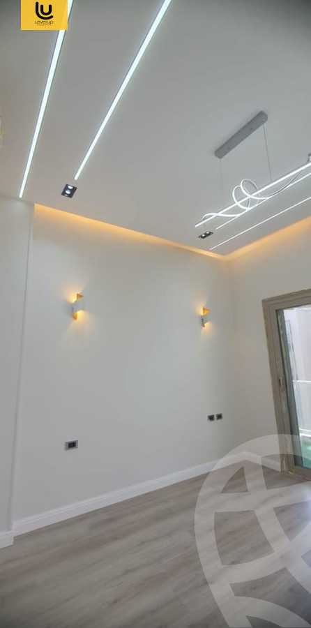 https://aqarmap.com.eg/en/listing/5388395-for-sale-cairo-new-cairo-compounds-moon-valley