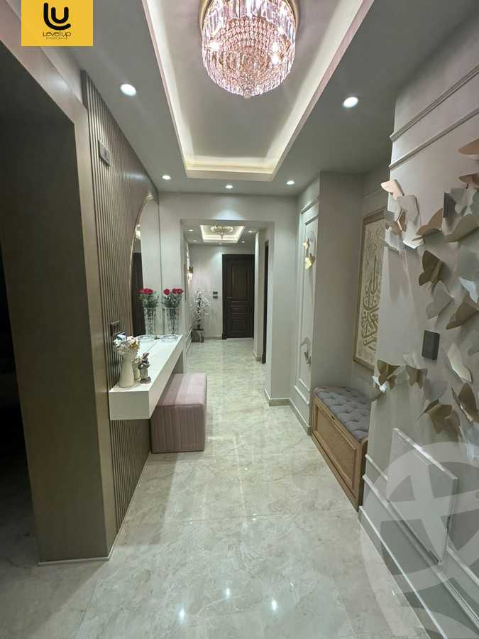https://aqarmap.com.eg/en/listing/5388554-for-sale-cairo-new-cairo-compounds-azad