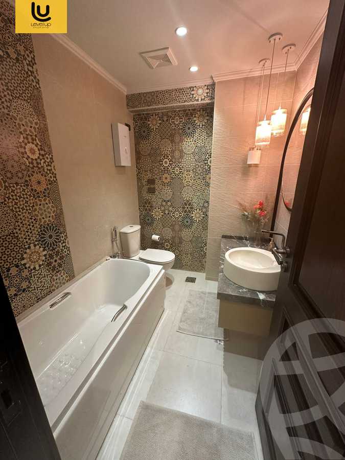https://aqarmap.com.eg/en/listing/5388554-for-sale-cairo-new-cairo-compounds-azad