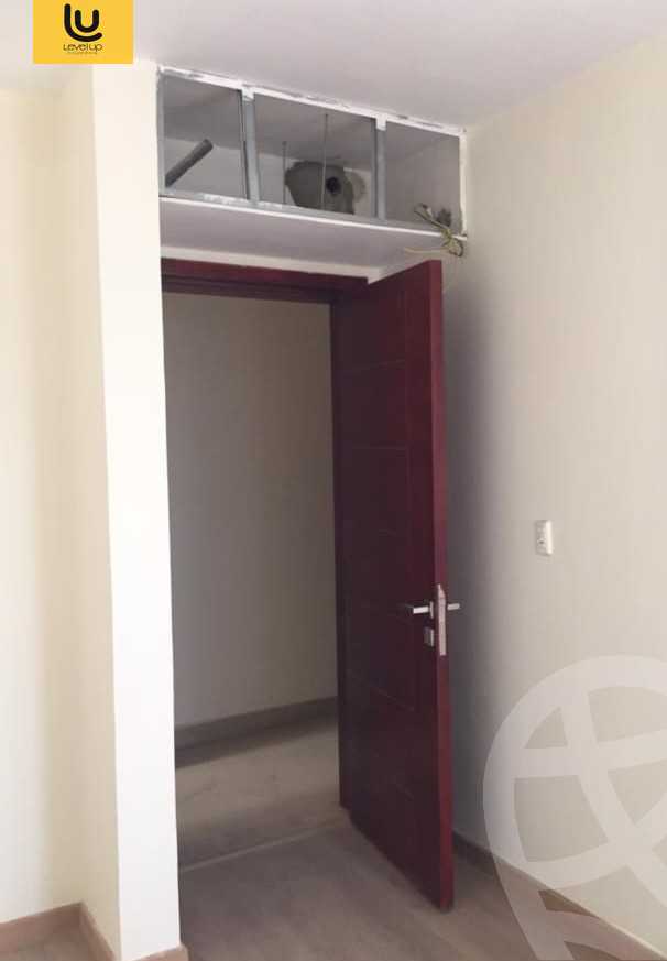 https://aqarmap.com.eg/ar/listing/5388712-for-sale-cairo-new-cairo-compounds-hyde-park