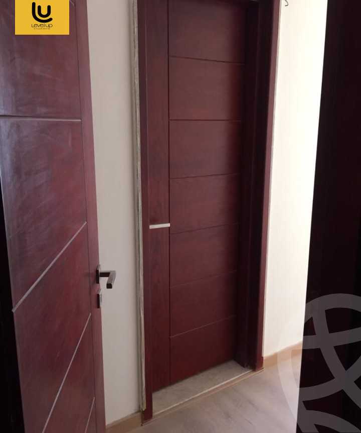 https://aqarmap.com.eg/ar/listing/5388712-for-sale-cairo-new-cairo-compounds-hyde-park