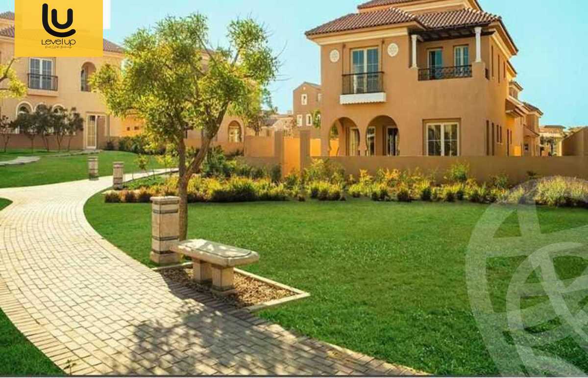 https://aqarmap.com.eg/en/listing/5388818-for-sale-cairo-new-cairo-compounds-hyde-park-centre-ville-hyde-park