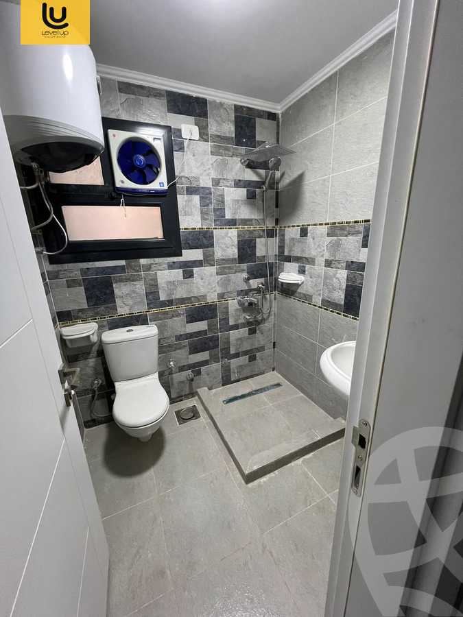 https://aqarmap.com.eg/en/listing/5388799-for-sale-cairo-new-cairo-compounds-azad