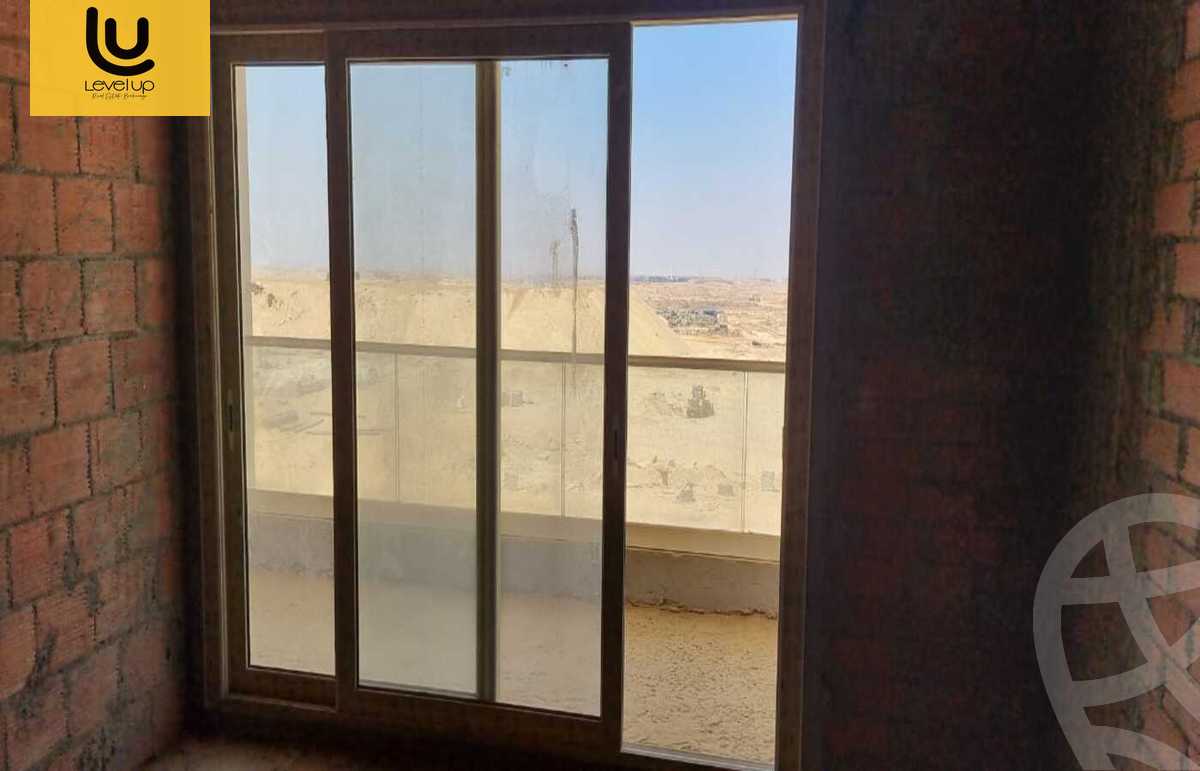 https://aqarmap.com.eg/ar/listing/5393204-for-sale-cairo-new-cairo-compounds-mwntn-fyw-y-syty-club-park-mountain-view-icity