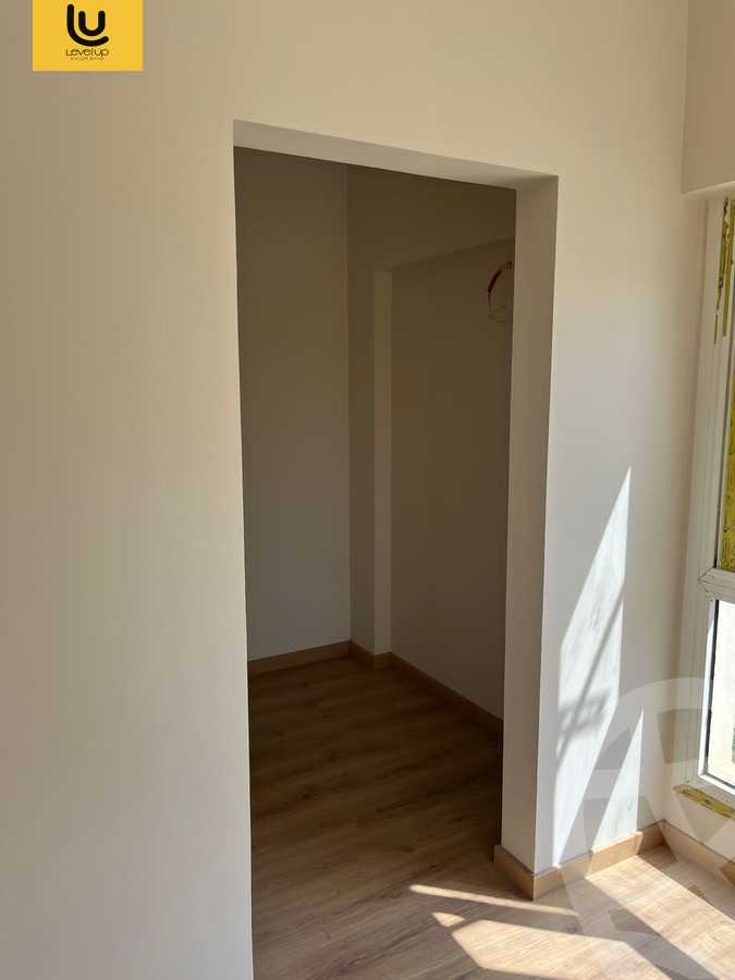 https://aqarmap.com.eg/ar/listing/5415792-for-rent-cairo-new-cairo-compounds-mwntn-fyw-y-syty-club-park-mountain-view-icity