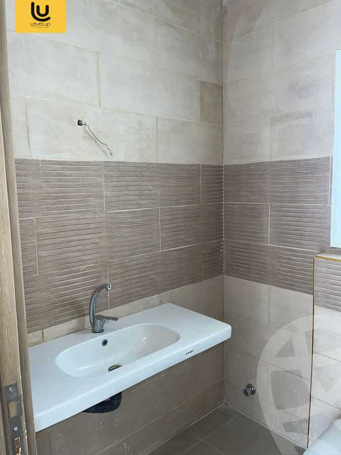 https://aqarmap.com.eg/ar/listing/5415792-for-rent-cairo-new-cairo-compounds-mwntn-fyw-y-syty-club-park-mountain-view-icity