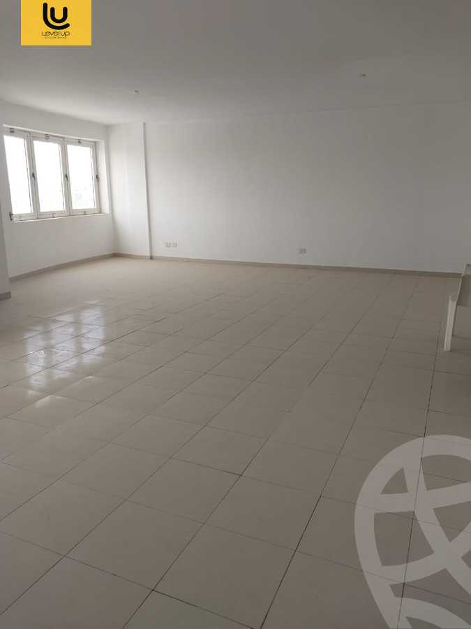 https://aqarmap.com.eg/ar/listing/5420278-for-sale-cairo-new-cairo-lrhb-city-phase-4-mostafa-kamel-st