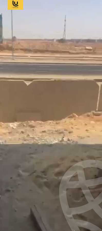 https://aqarmap.com.eg/ar/listing/5421464-for-sale-cairo-new-cairo-compounds-kmbwnd-kryk-twn-il-cazar