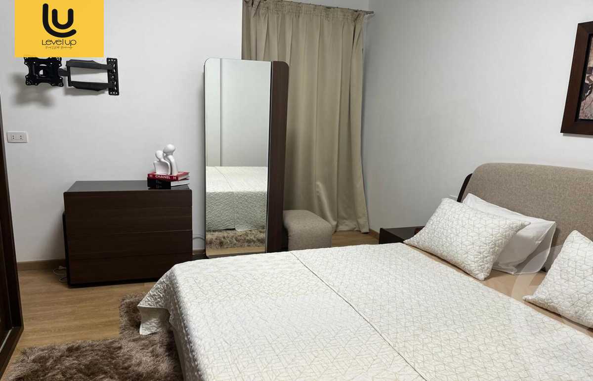 https://aqarmap.com.eg/ar/listing/5432710-for-rent-cairo-new-cairo-compounds-fifth-square